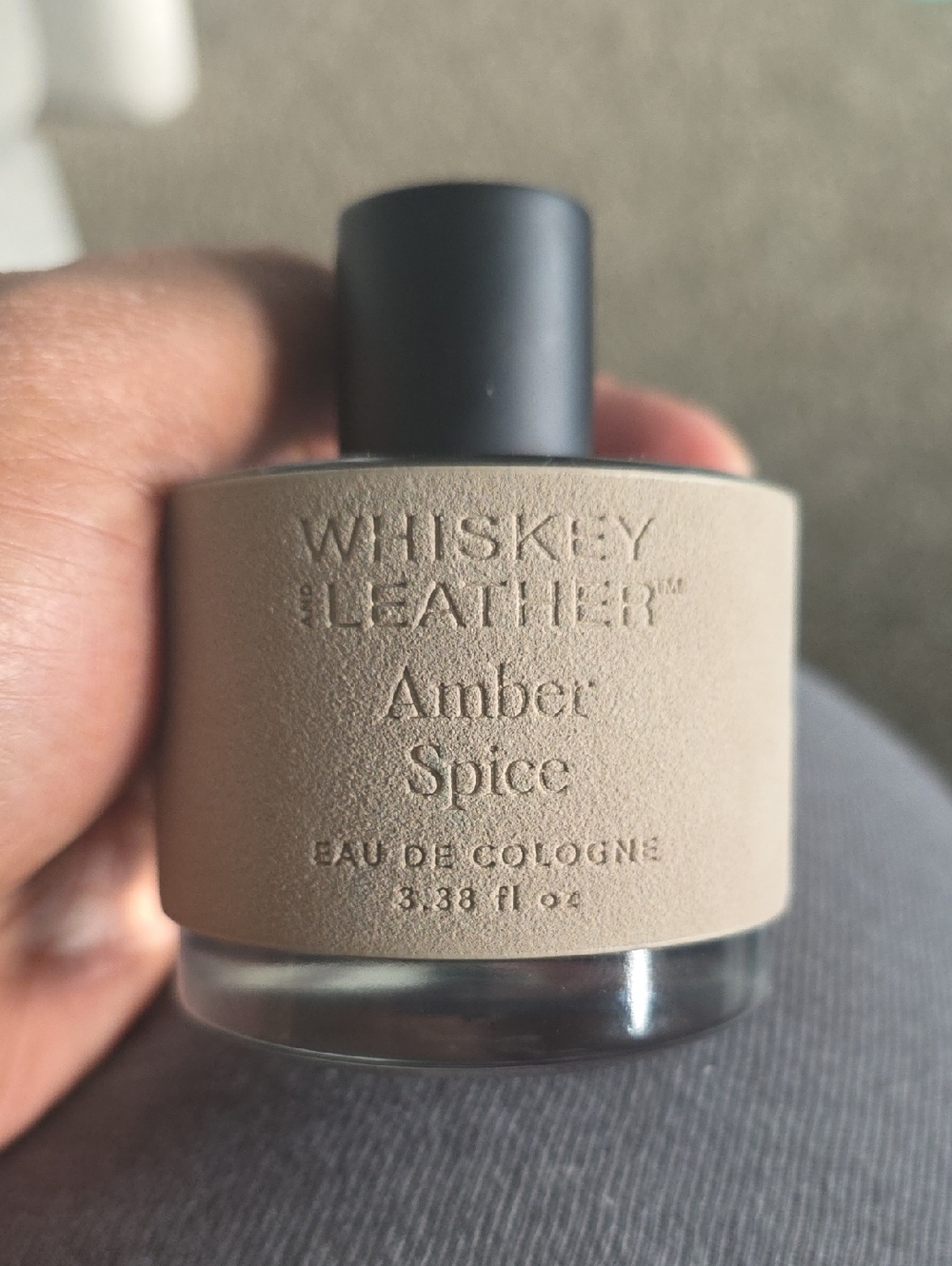 Whiskey Leather Amber Spice Eau de Cologne - Sand/Tan